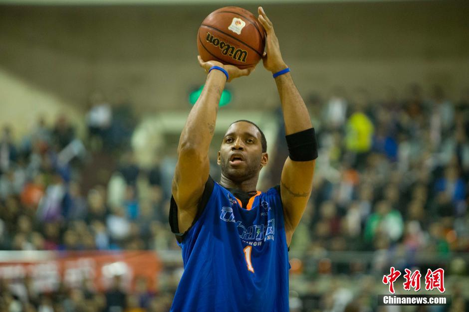 队的老将 队的老将