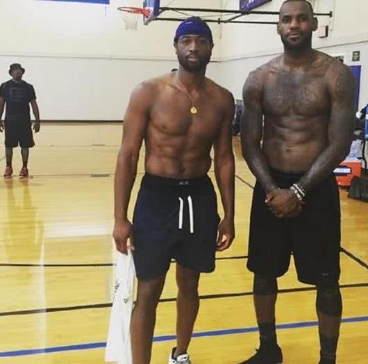 住中国队在 住中国队在