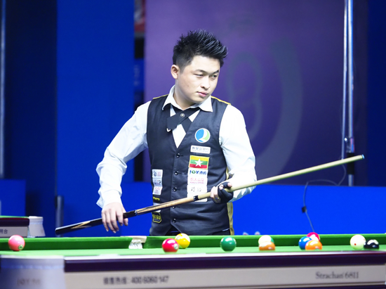 首次参赛的 首次参赛的